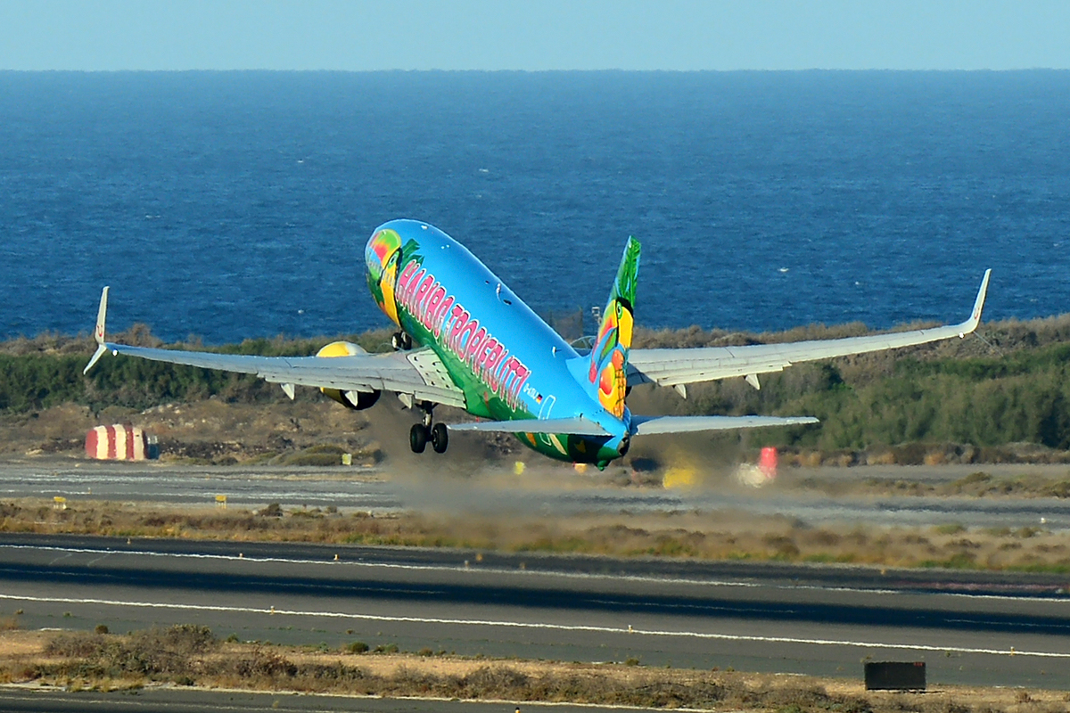 D-ATUJ (39923) 2012 Boeing 737-8K5(WL)