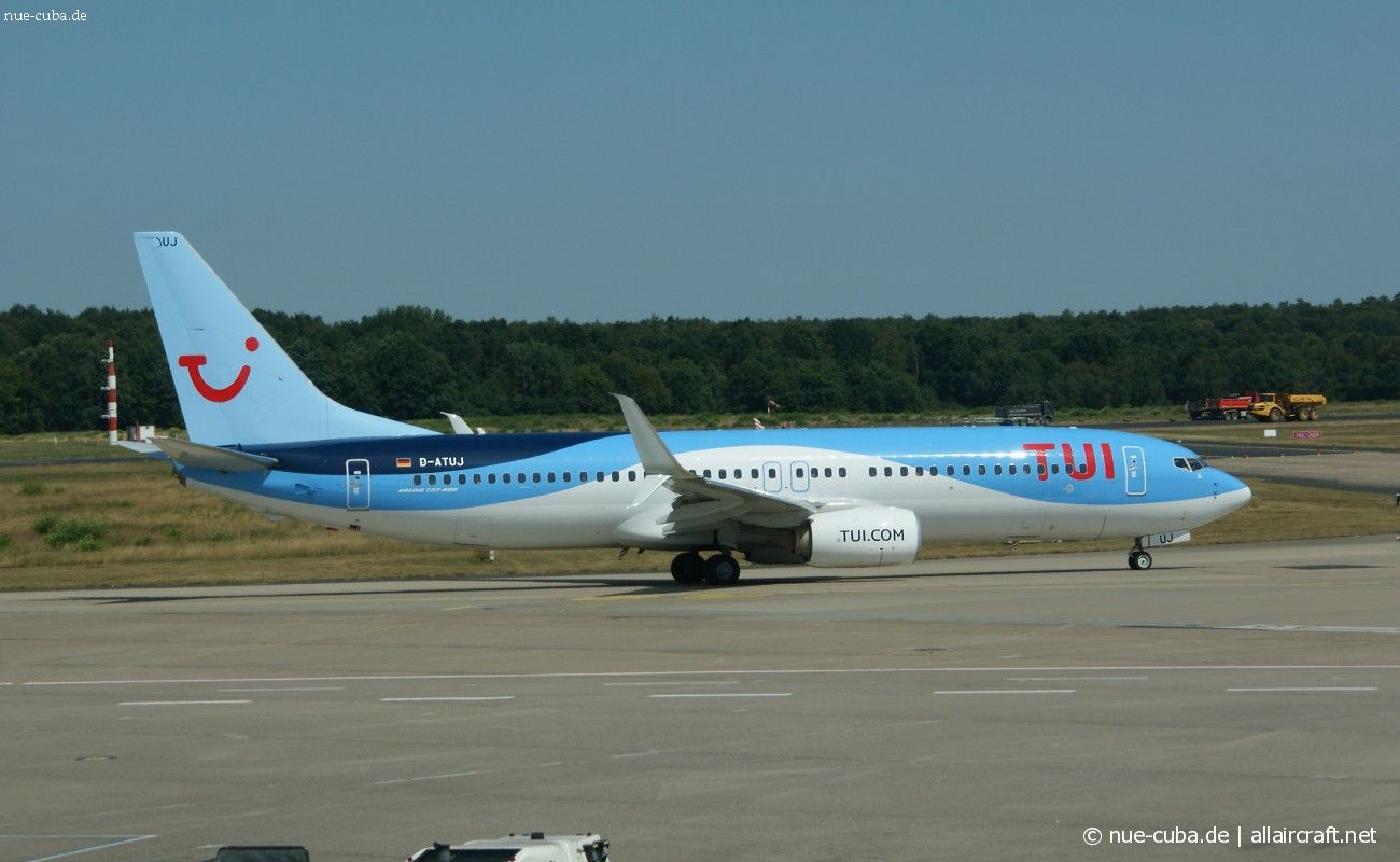 D-ATUJ (39923) 2012 Boeing 737-8K5(WL)