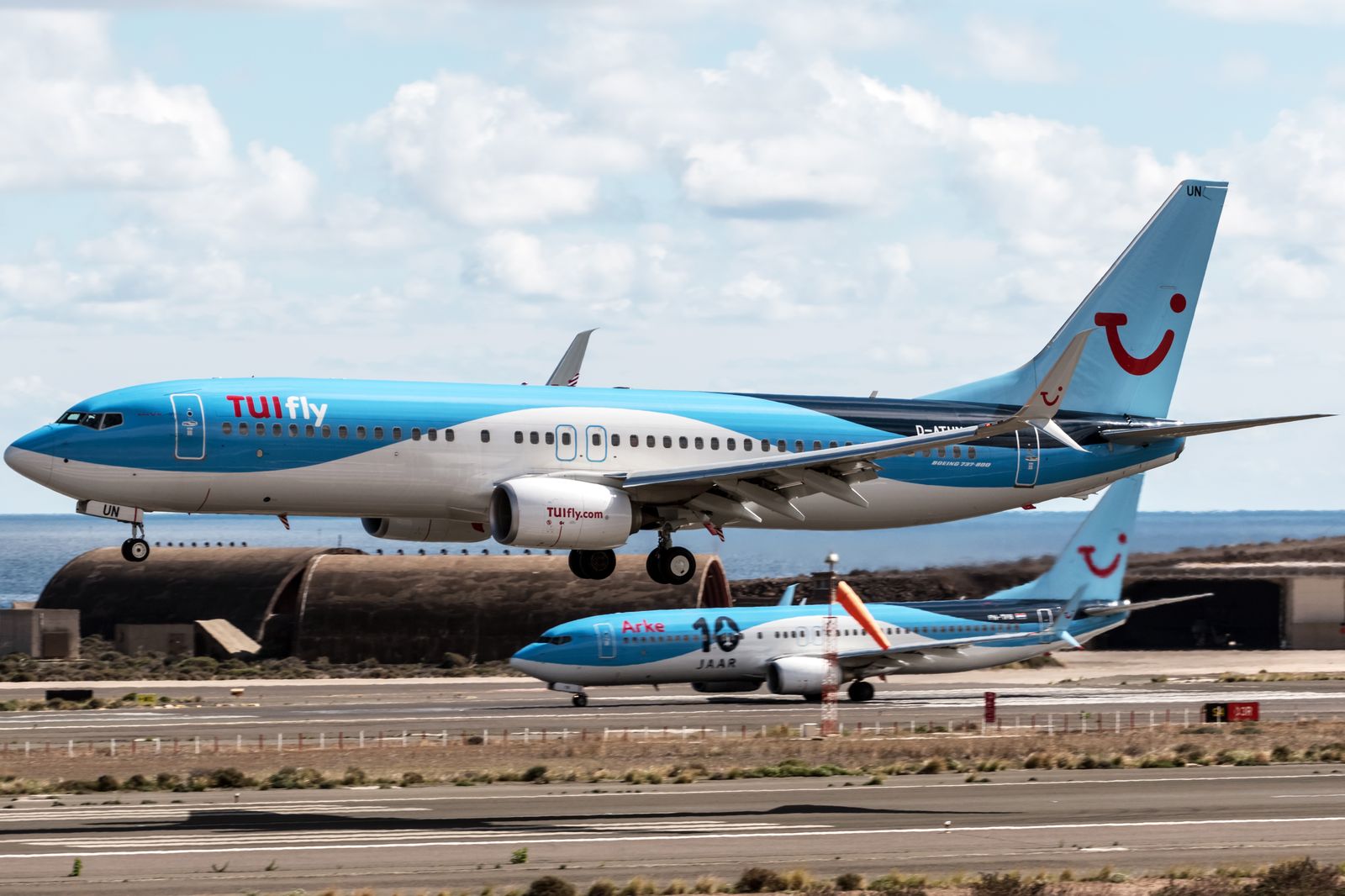 D-ATUN (41660) 2015 Boeing 737-8K5(WL)