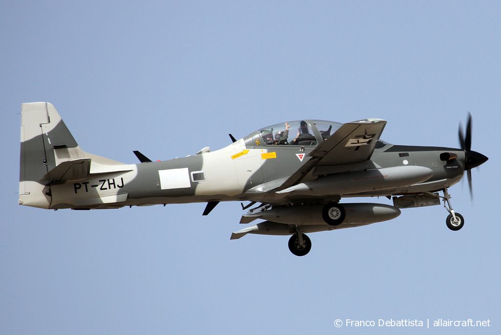 PT-ZHJ (31400271) Embraer EMB-314 Super Tucano