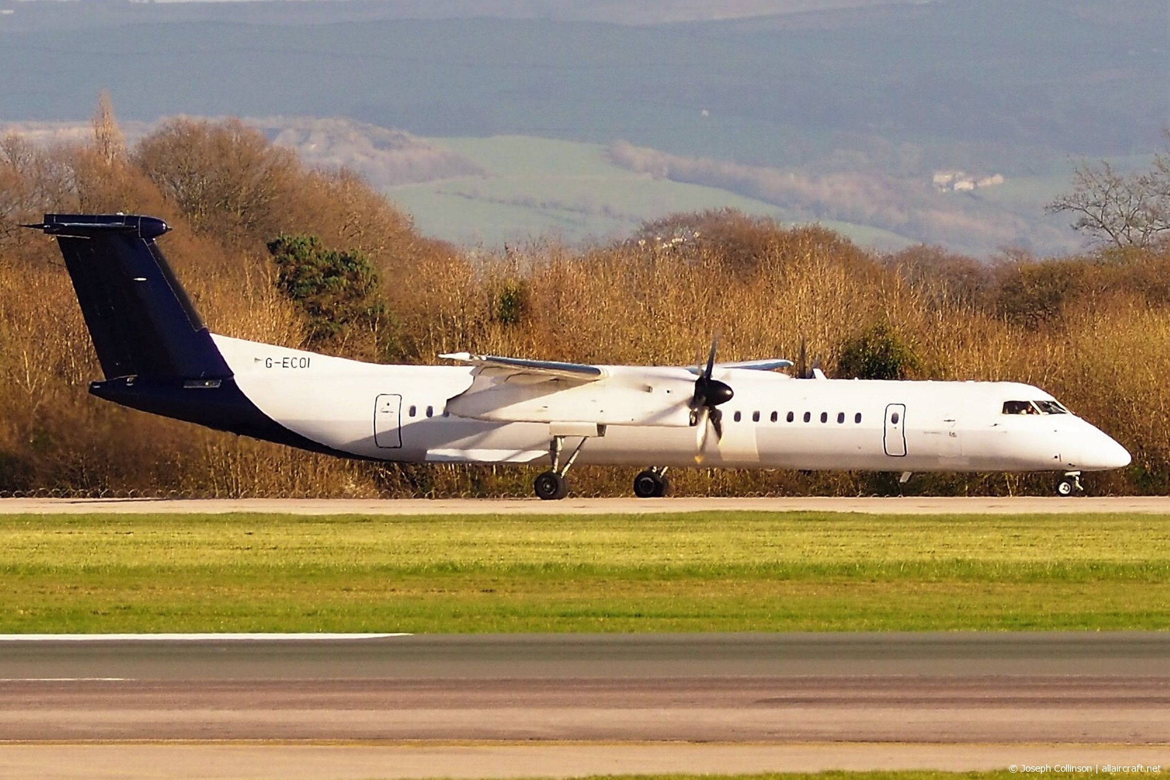 G-ECOI · Bombardier Dash 8-Q402 · (MAN / EGCC)
