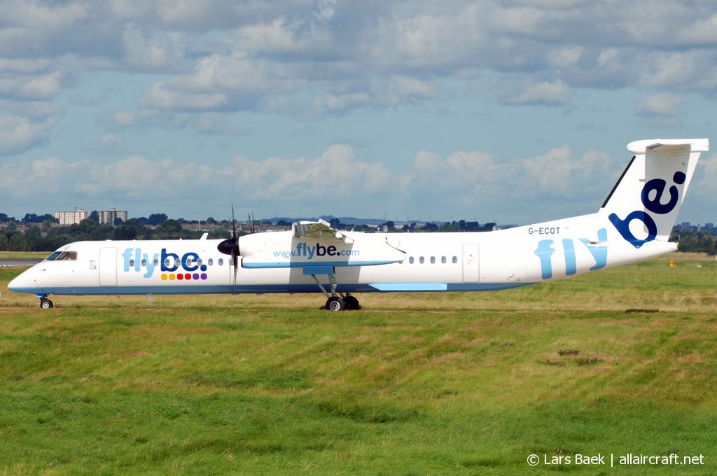 G-ECOT (4251) 2009 Bombardier Dash 8-Q402