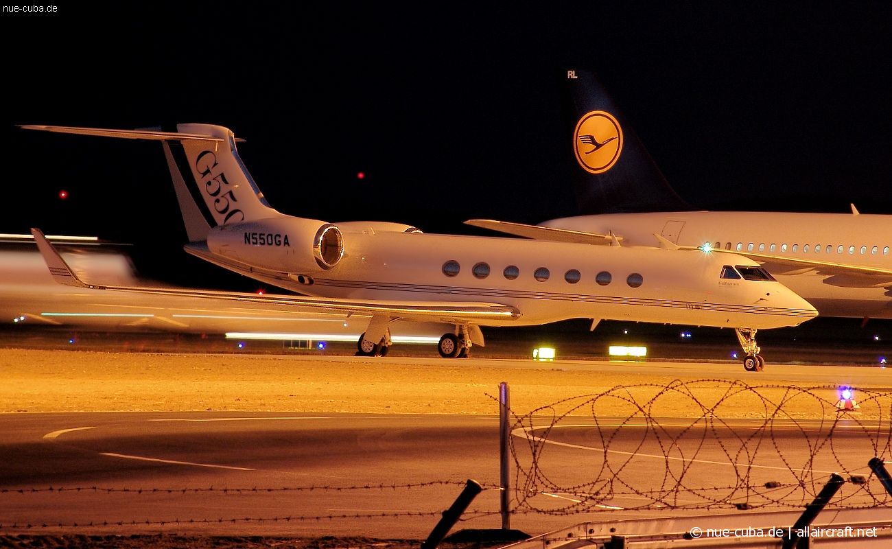 N550GA (5211) 1990 Gulfstream Aerospace G550