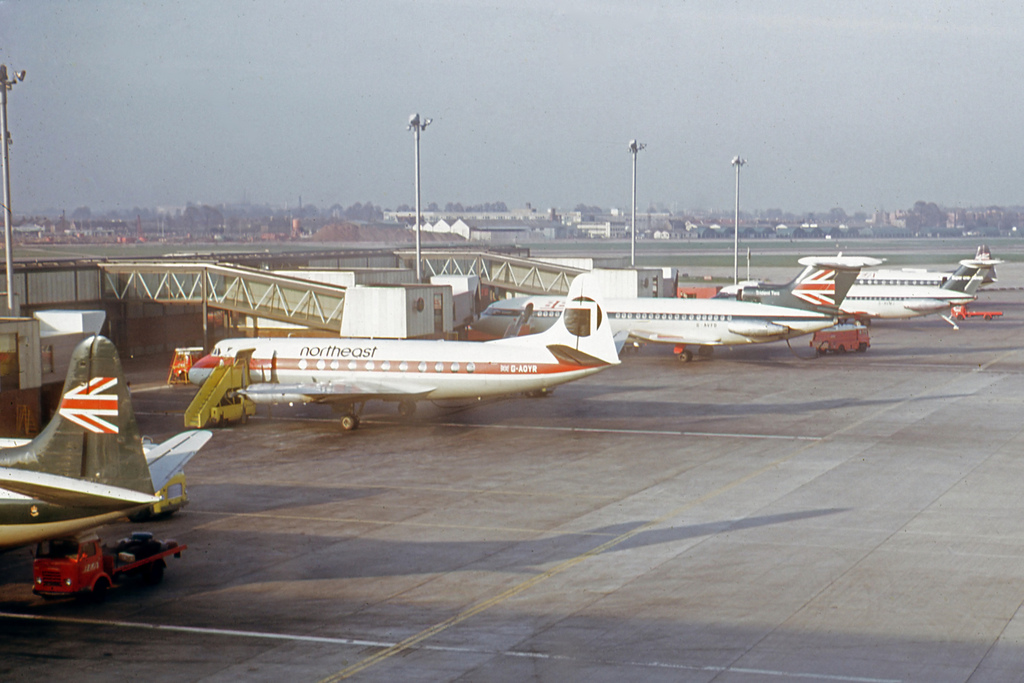 G-AOYR (266) 1958 Vickers Viscount 806