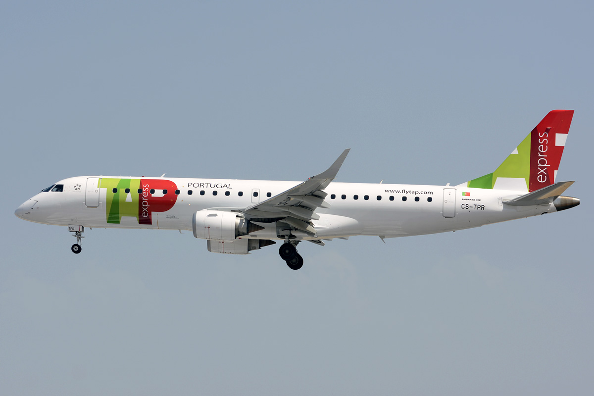 CS-TPR · Embraer 190-100LR · (LIS / LPPT)