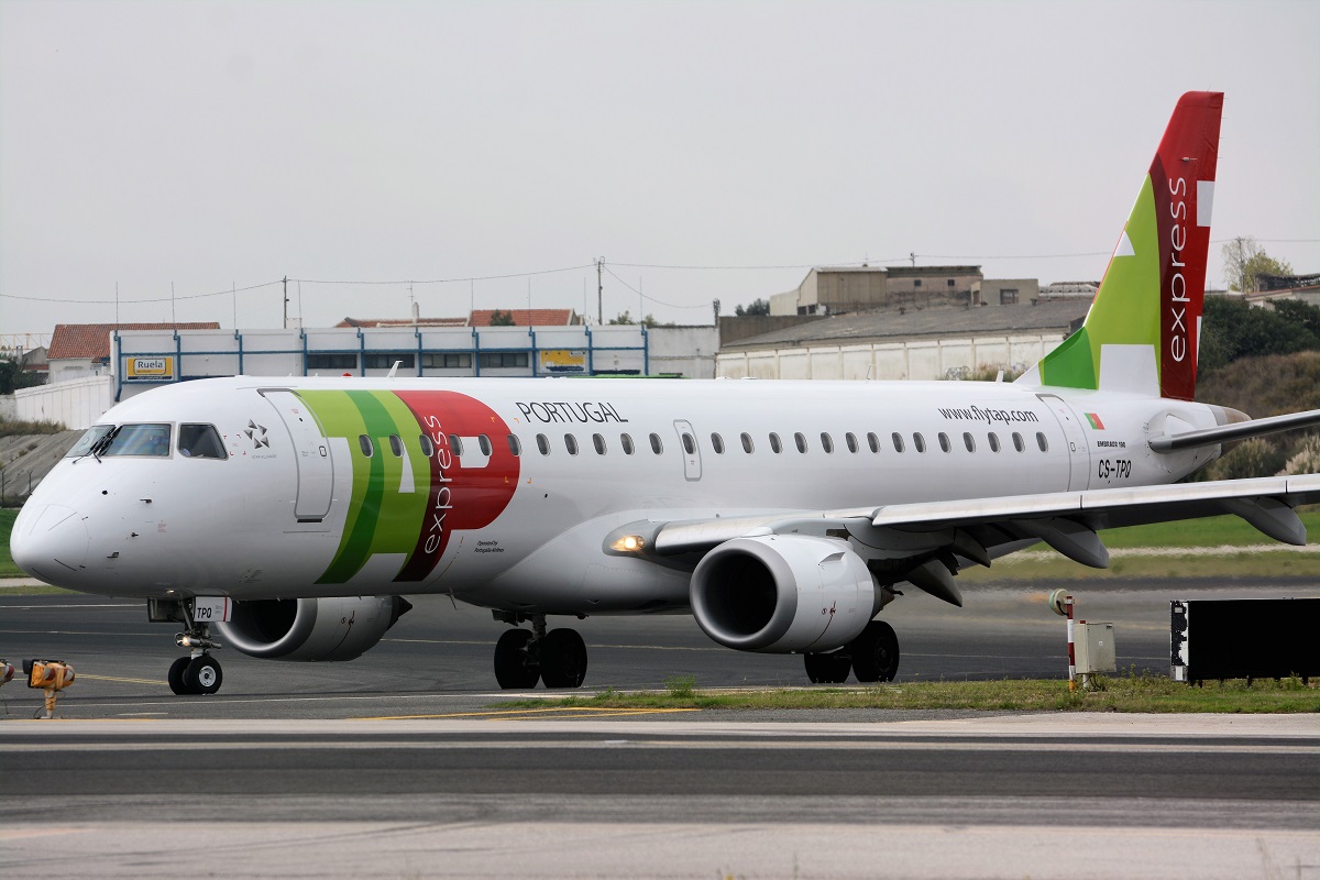 CS-TPQ (19000450) Embraer 190-100LR