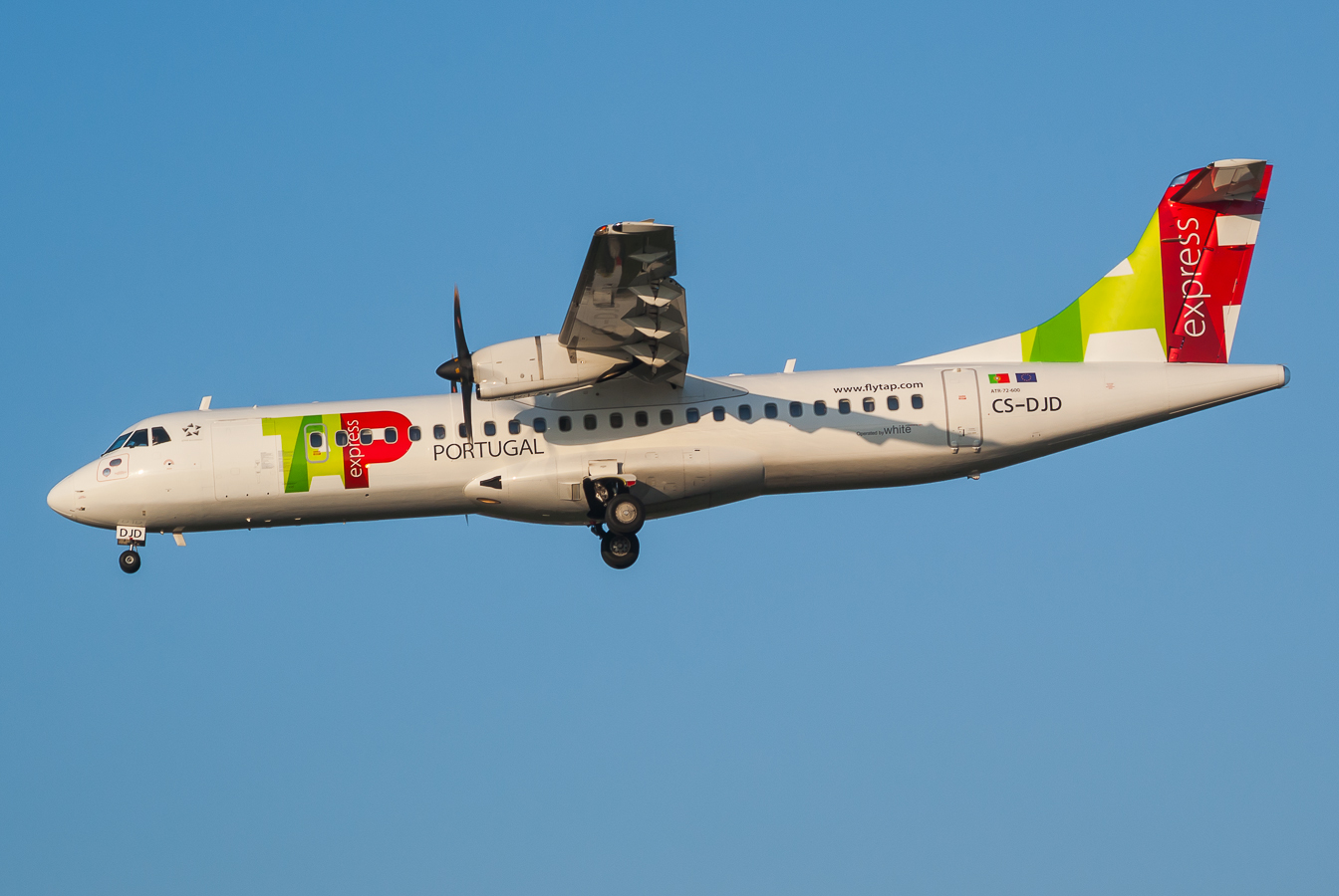 CS-DJD (1233) 2015 ATR-72-600