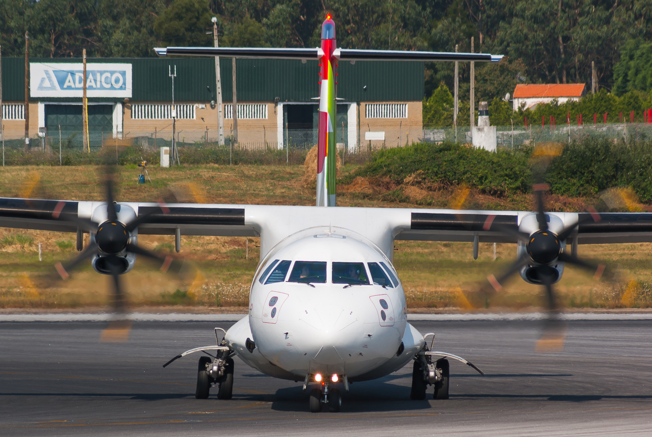 CS-DJF (1284) 2015 ATR-72-600