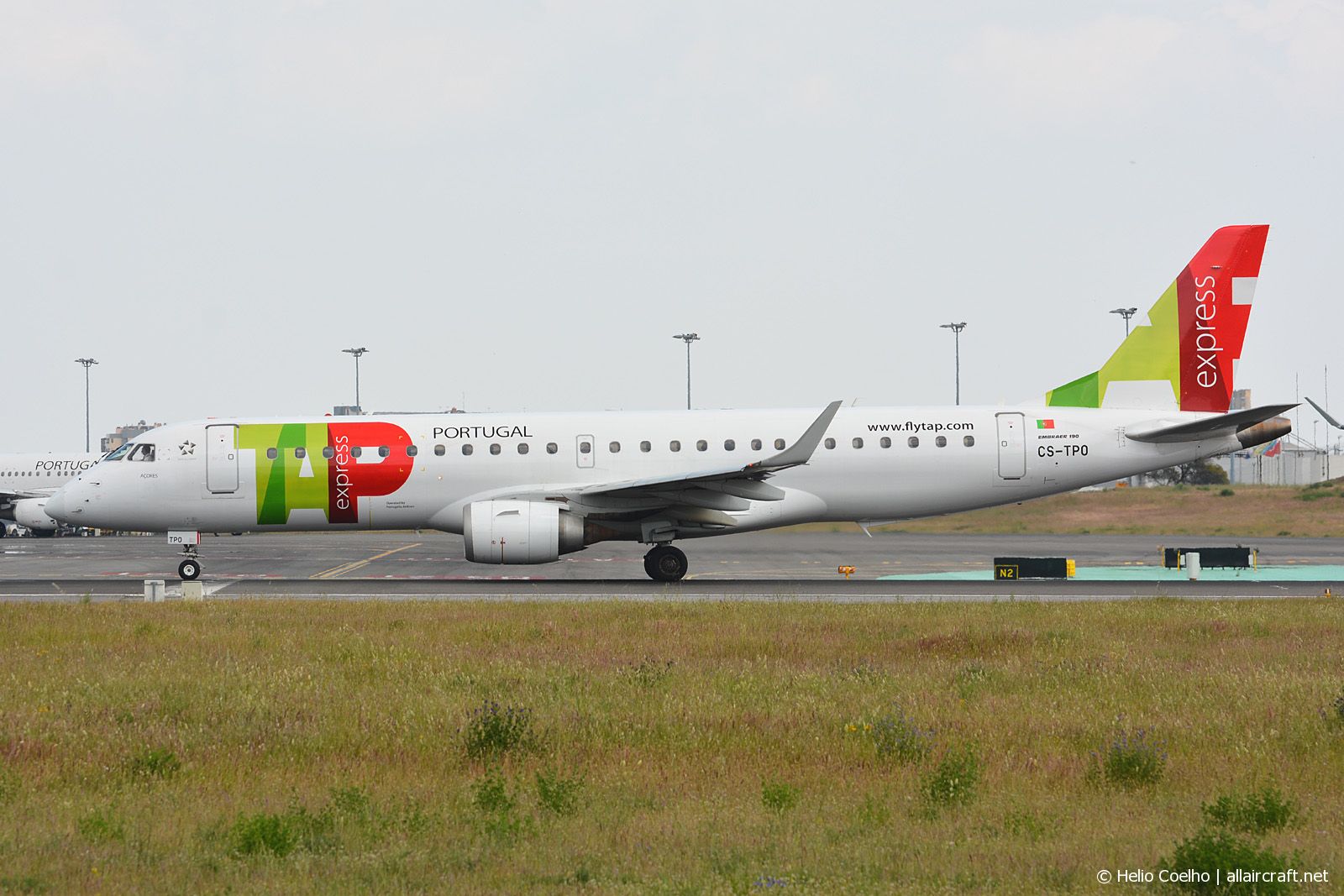 CS-TPO (19000432) Embraer 190-100LR