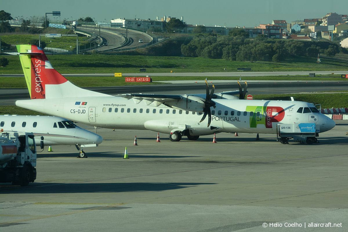 CS-DJD (1233) 2015 ATR-72-600