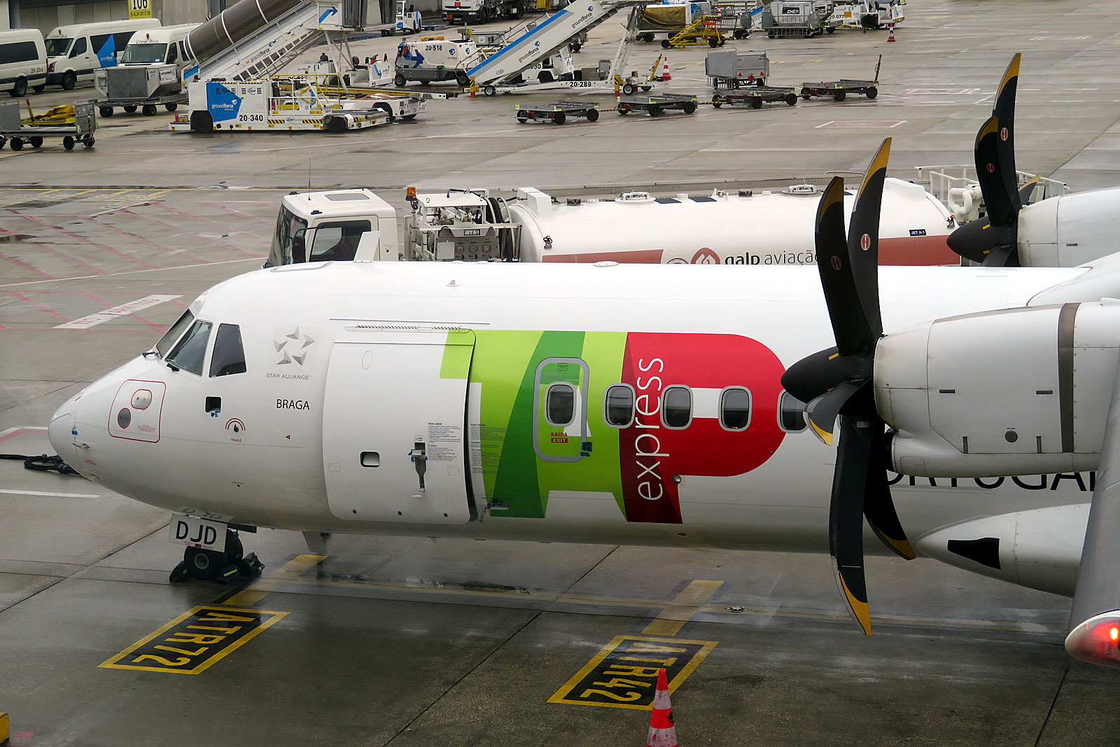 CS-DJD (1233) 2015 ATR-72-600