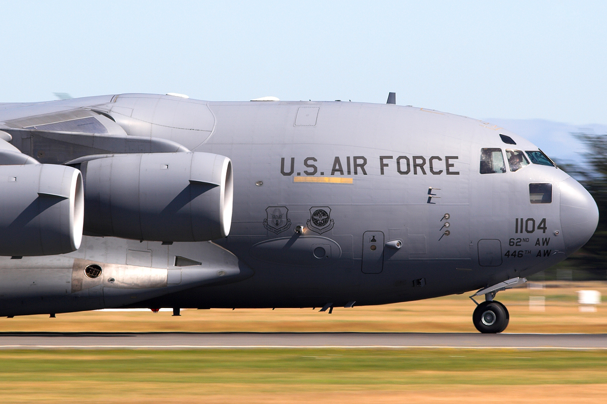 02-1104 (P-104) 2002 Boeing C-17A Globemaster III