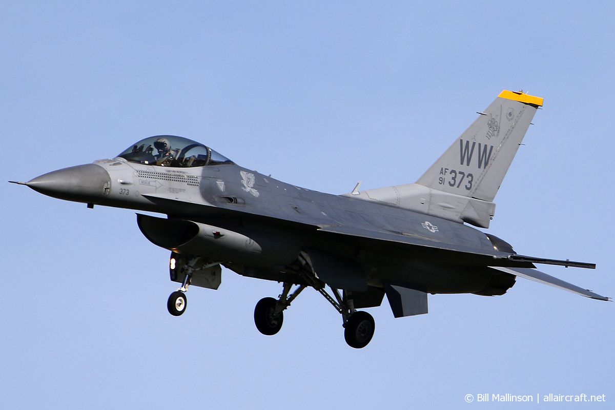 91-0373 (CC-71) 1991 Lockheed Martin F-16CJ Fighting Falcon