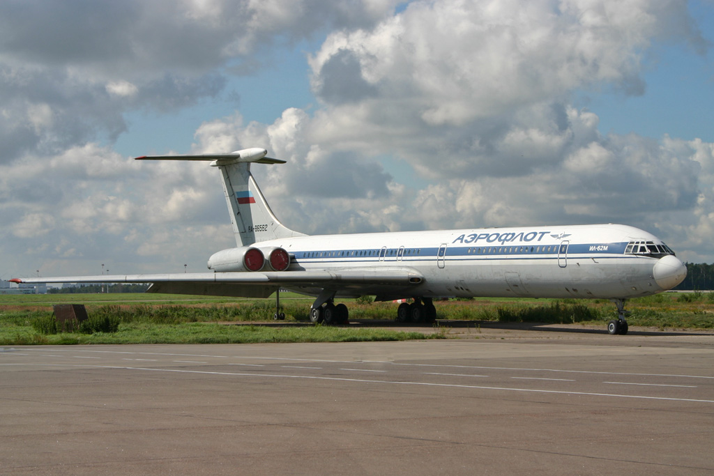 RA-86562 (cn 4831517) Ilyushin Il-62M