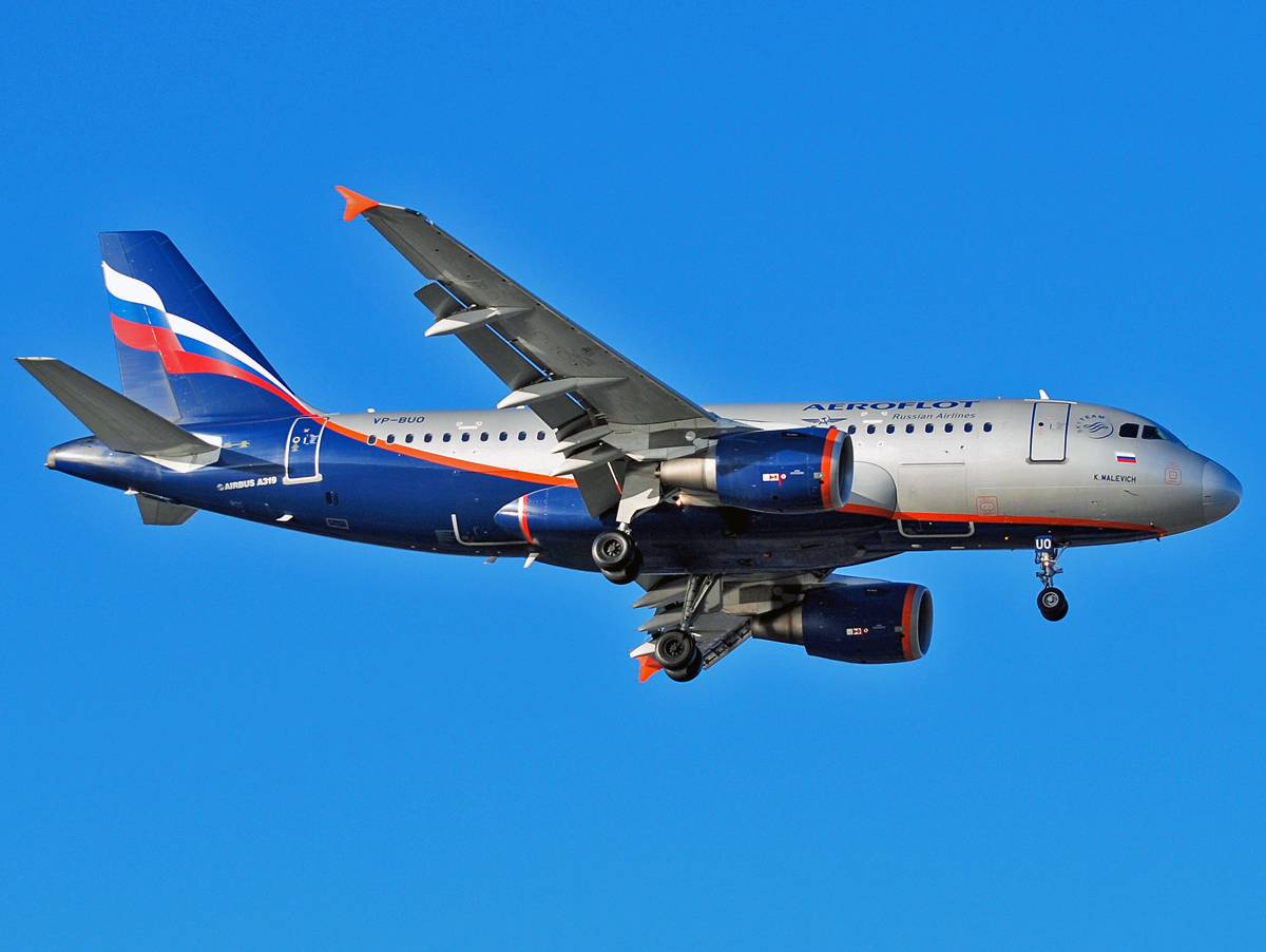 VP-BUO, (cn 3336), Airbus A319-111