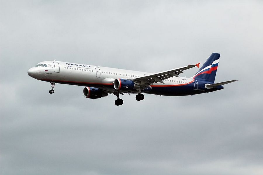 VQ-BEF (cn 4103) Airbus A321-211