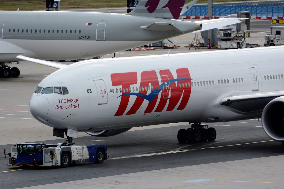 PT-MUH (38889) 2012 Boeing 777-32WER