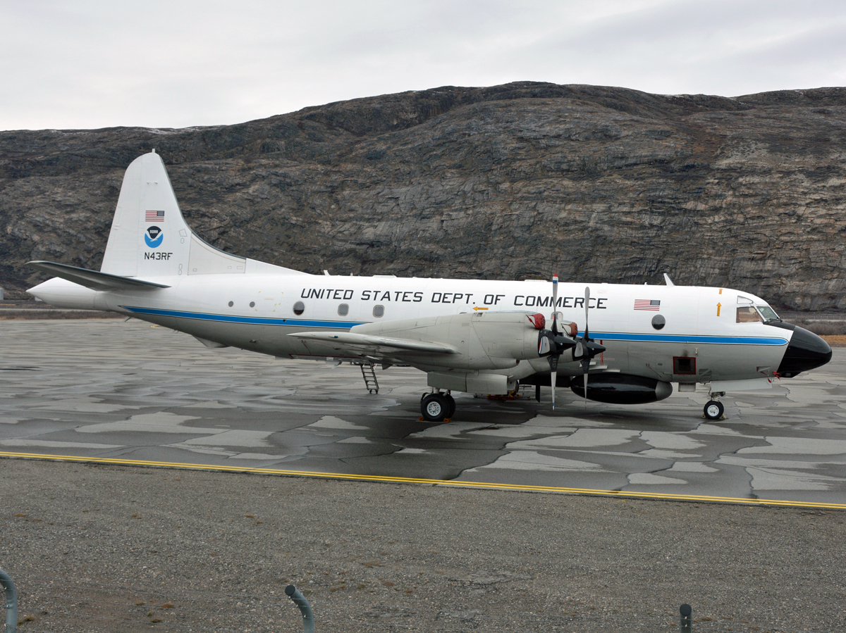 N43RF, (cn 285A-5633), Lockheed WP-3D Orion