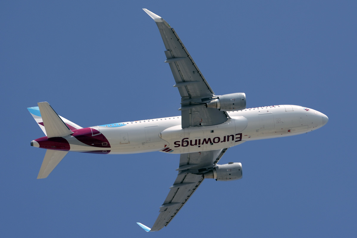 D-AEWJ (7216) 2016 Airbus A320-214 WL