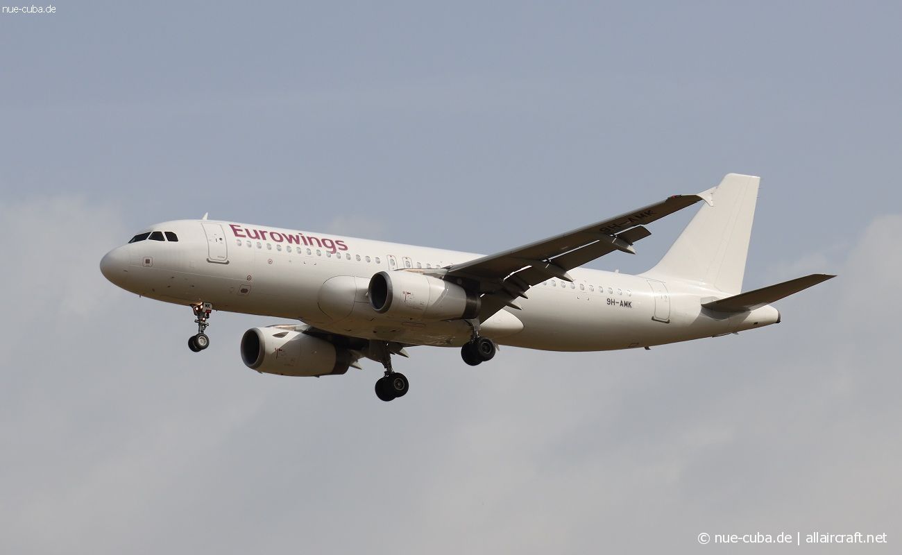 9H-AMK (3562) 2008 Airbus A320-232