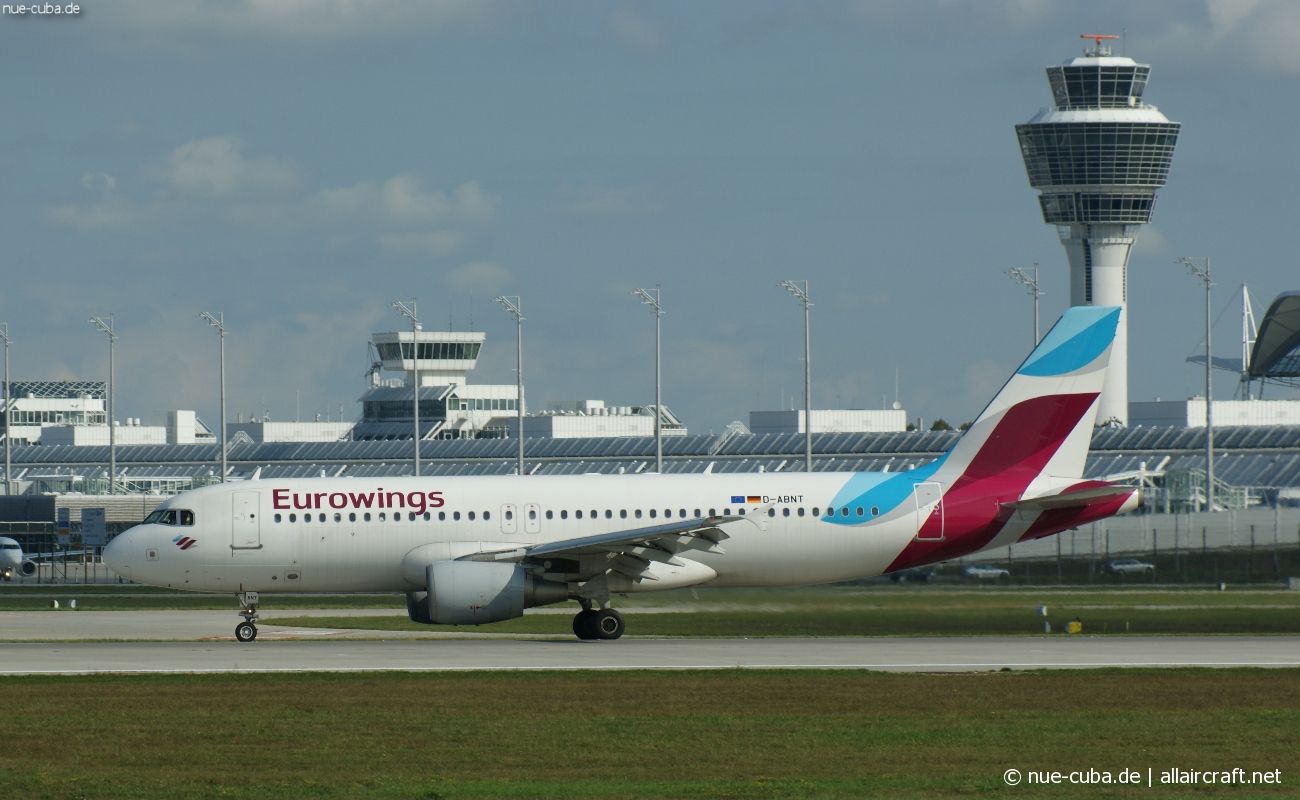 D-ABNT (cn 2562) Airbus A320-214
