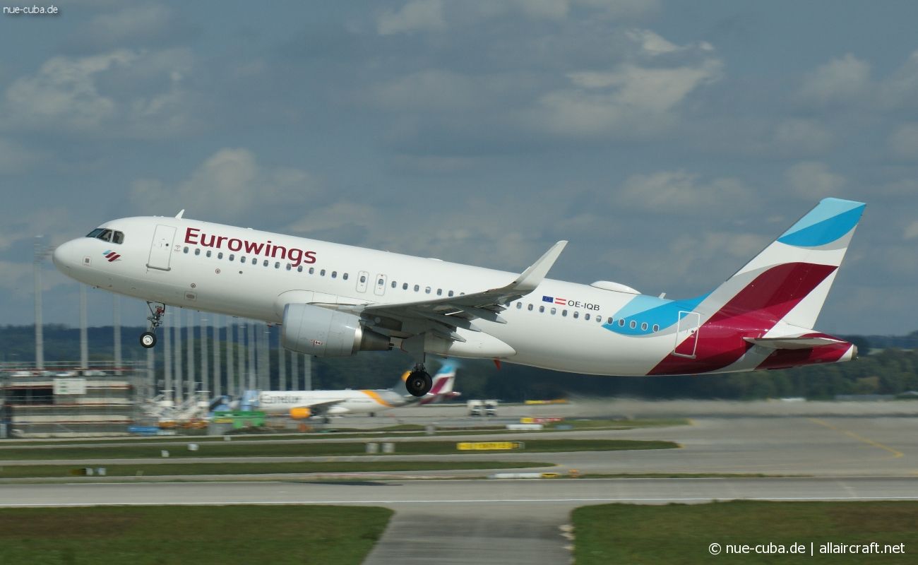 OE-IQB (7012) 2016 Airbus A320-214(WL)