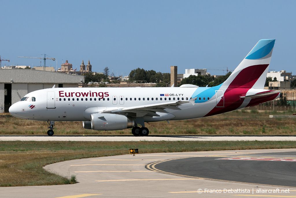 OE-LYY (4256) 2010 Airbus A319-132