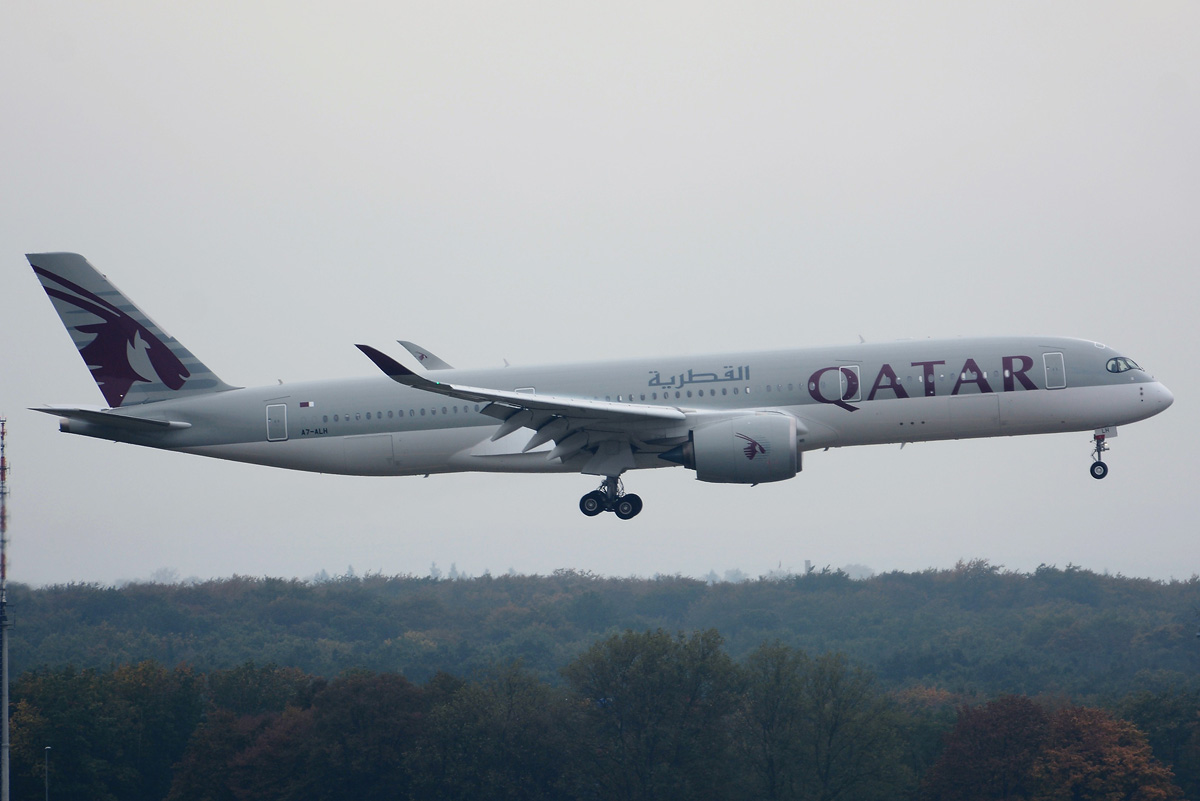A7-ALH (012) 2016 Airbus A350-941