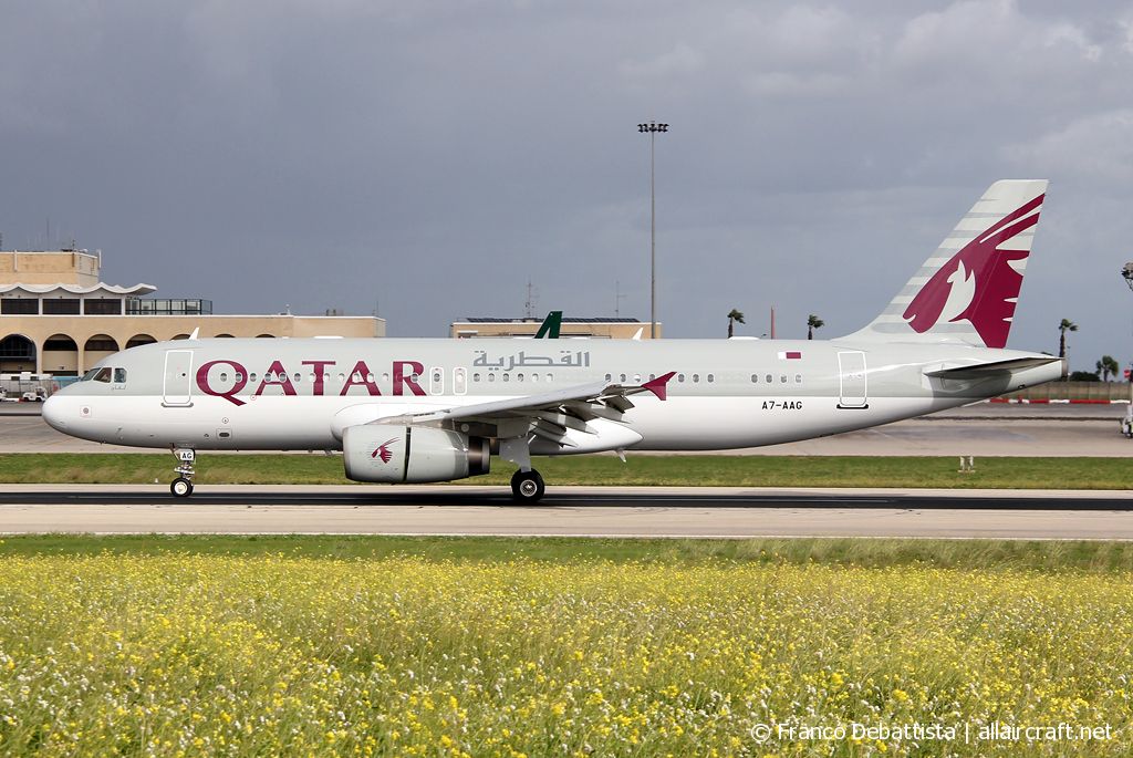 A7-AAG (927) 1998 Airbus A320-232