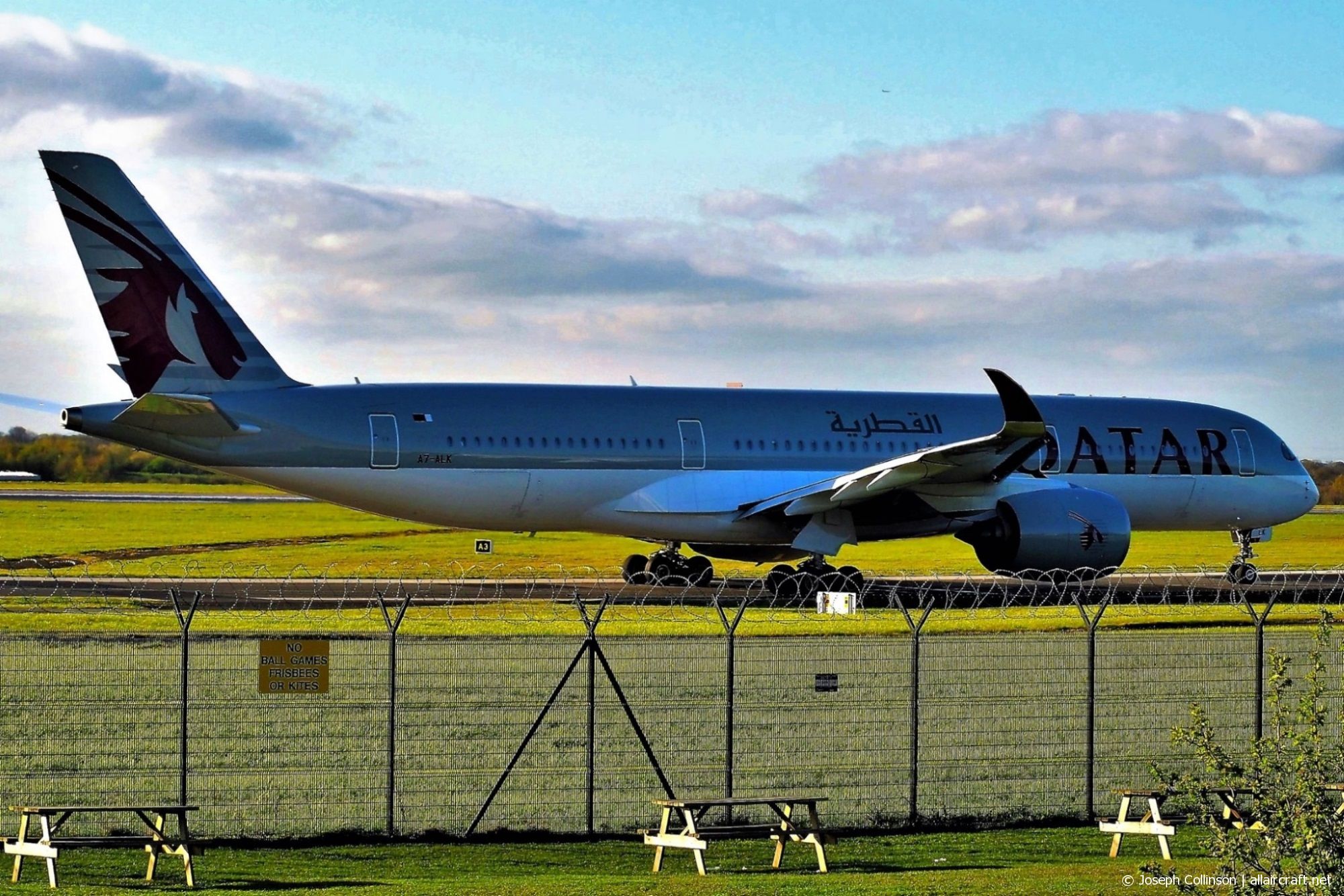 A7-ALK (033) 2016 Airbus A350-941