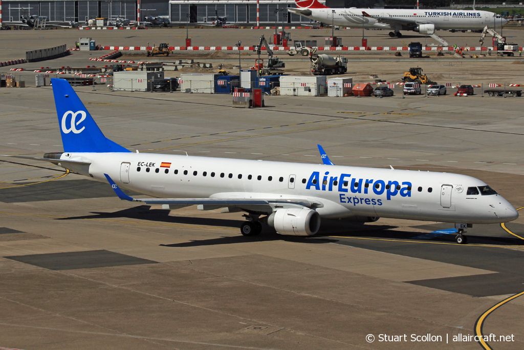 EC-LEK (cn 19000344) Embraer 190-200LR