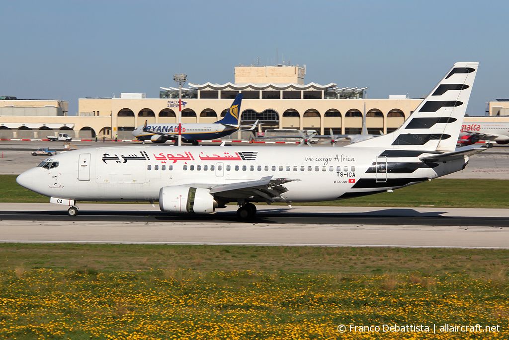 TS-ICA (23836) 1992 Boeing 737-330(QC)