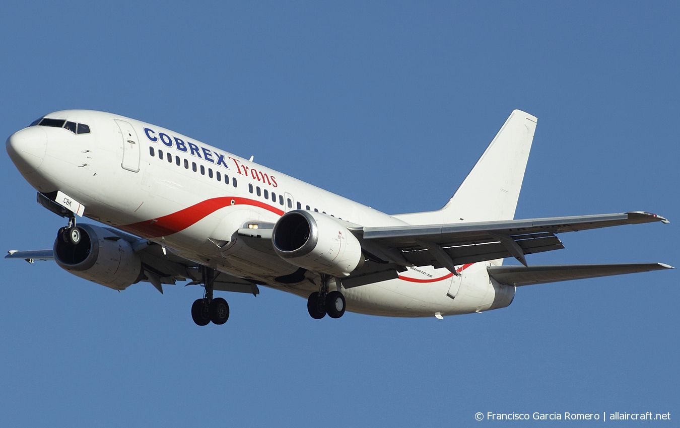 YR-CBK (025162) Boeing 737-382