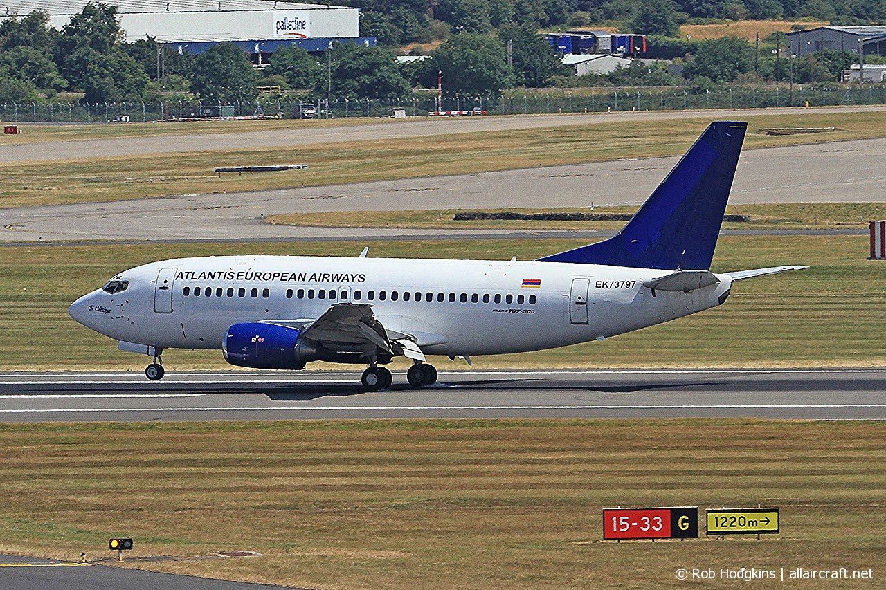 EK73797 (cn 26297) Boeing 737-505