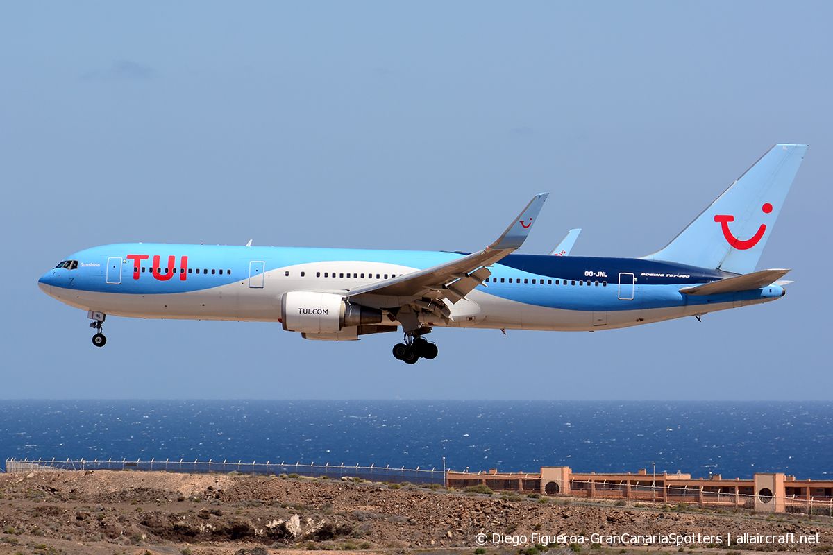 OO-JNL (29384) 2000 Boeing 767-304(ER)(WL)