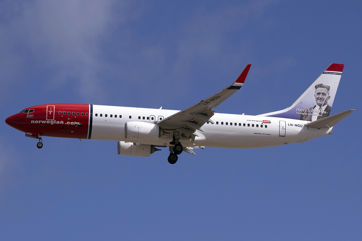 LN-NGU (39030) 2014 Boeing 737-8JP WL