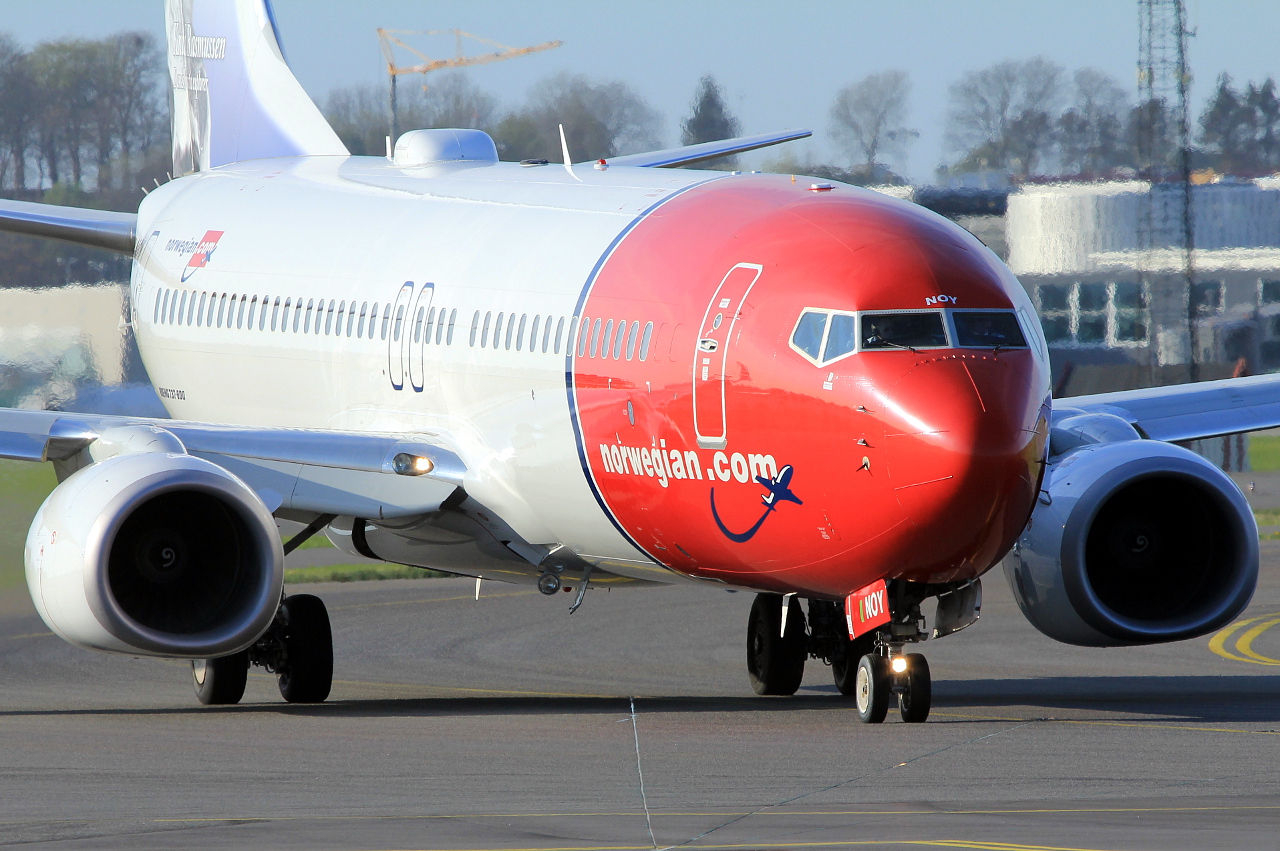 LN-NOY (39419) 2011 Boeing 737-8JP WL