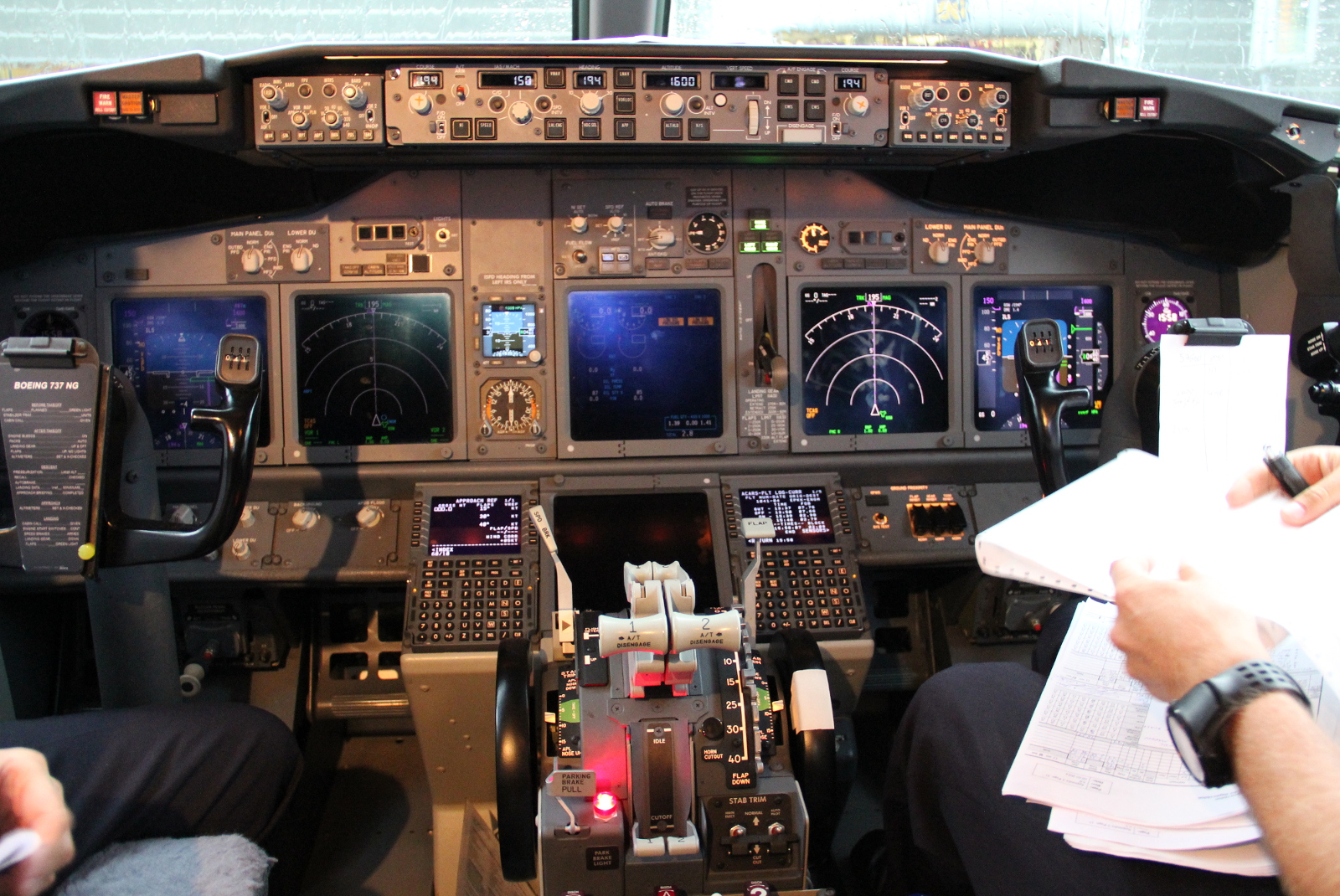 LN-NGU (39030) 2014 Boeing 737-8JP WL