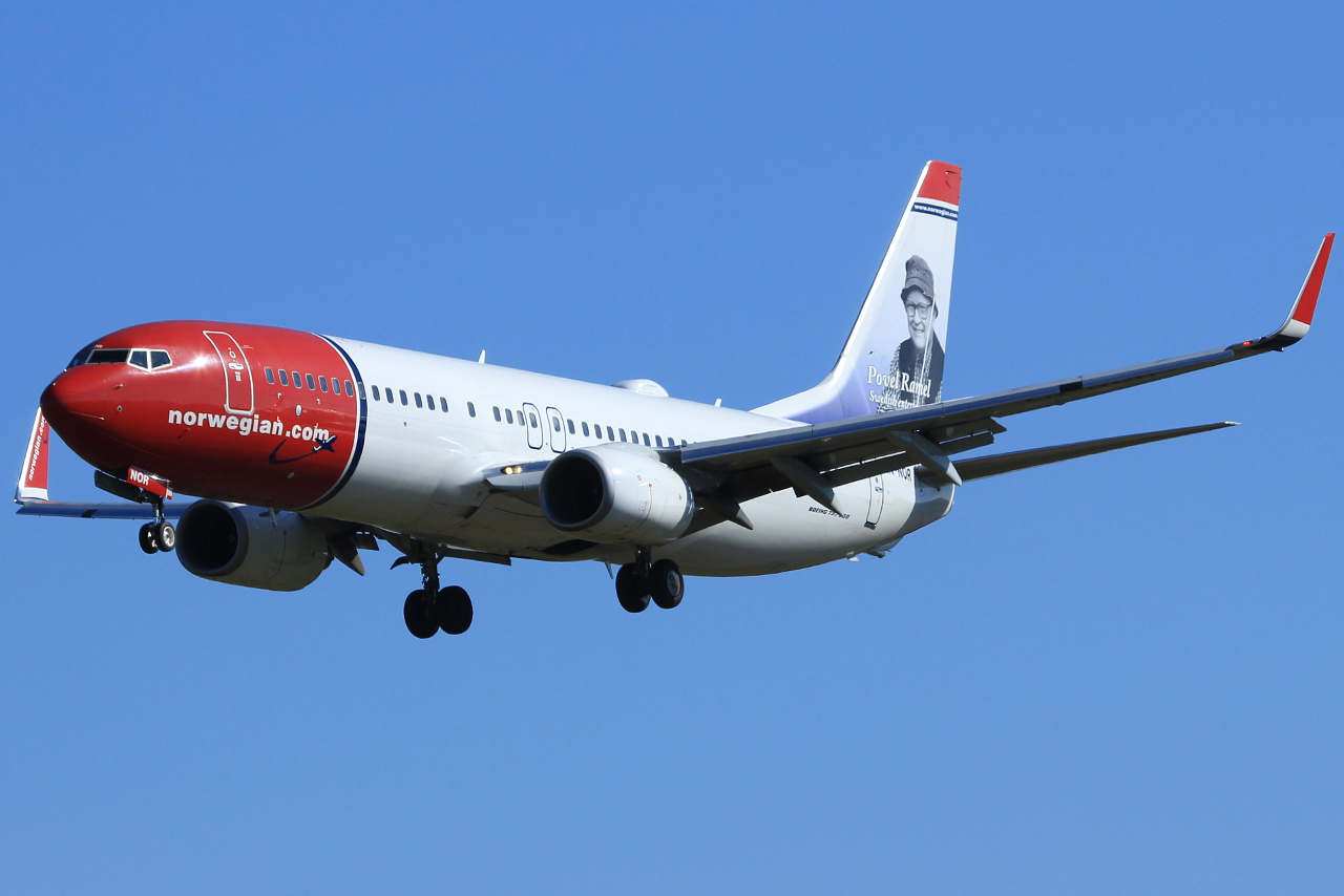 LN-NOR (39412) 2011 Boeing 737-81D WL