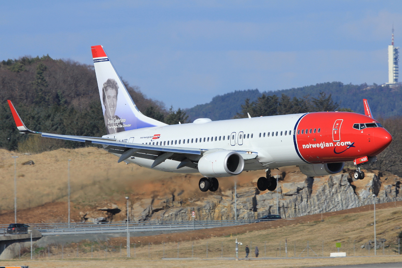 LN-NGD (39049) 2012 Boeing 737-8JP WL