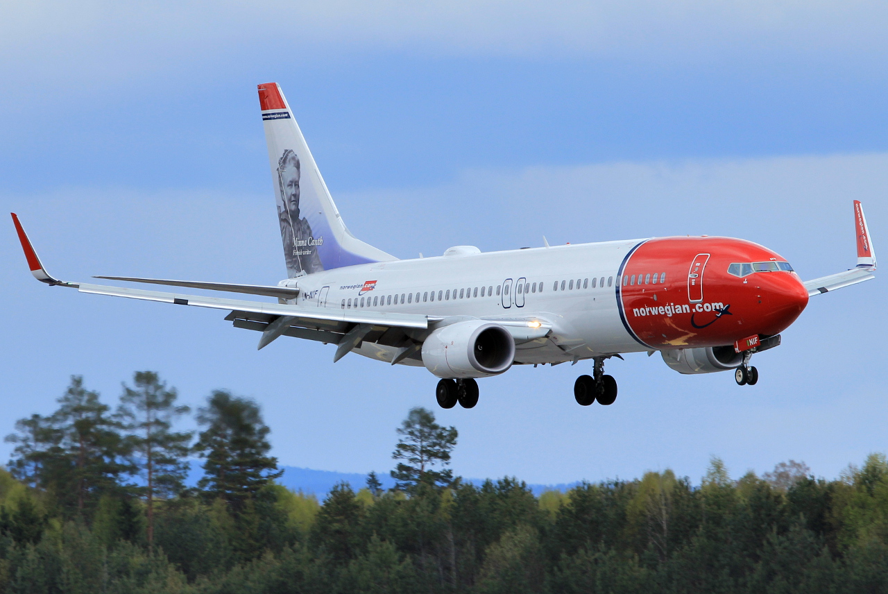 LN-NIF (39434) 2013 Boeing 737-8JP WL