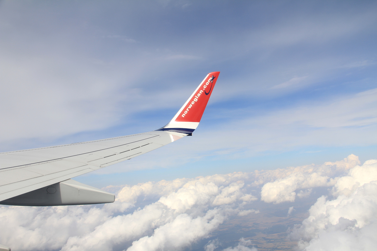 LN-NOV (31713) 2010 Boeing 737-8FZ WL