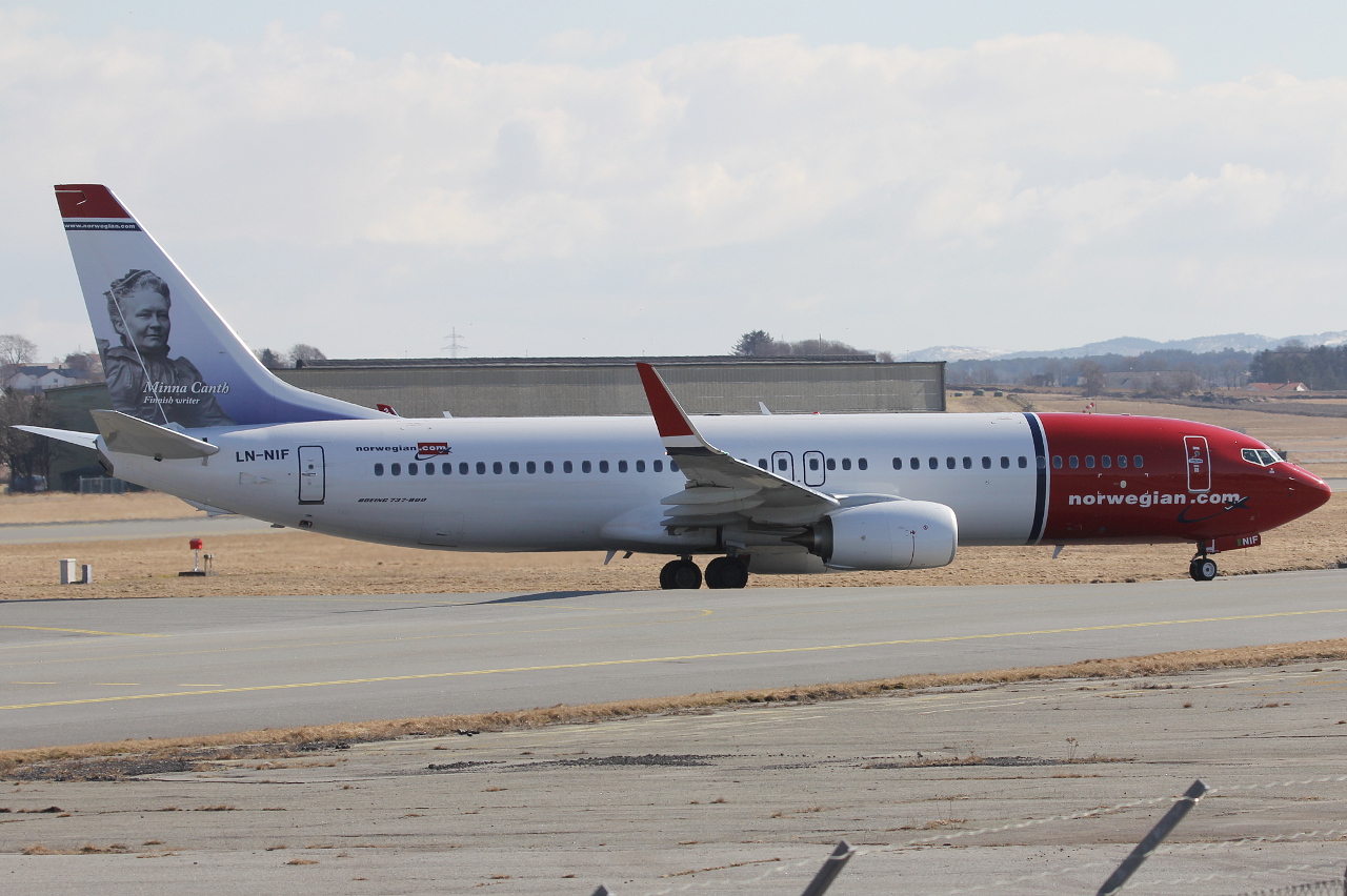 LN-NIF (39434) 2013 Boeing 737-8JP WL