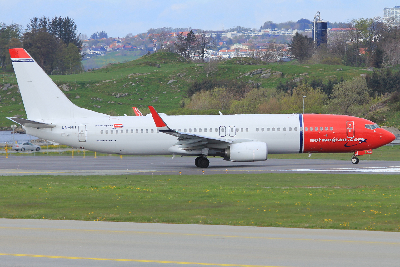 LN-NII (43877) 2014 Boeing 737-8JP WL