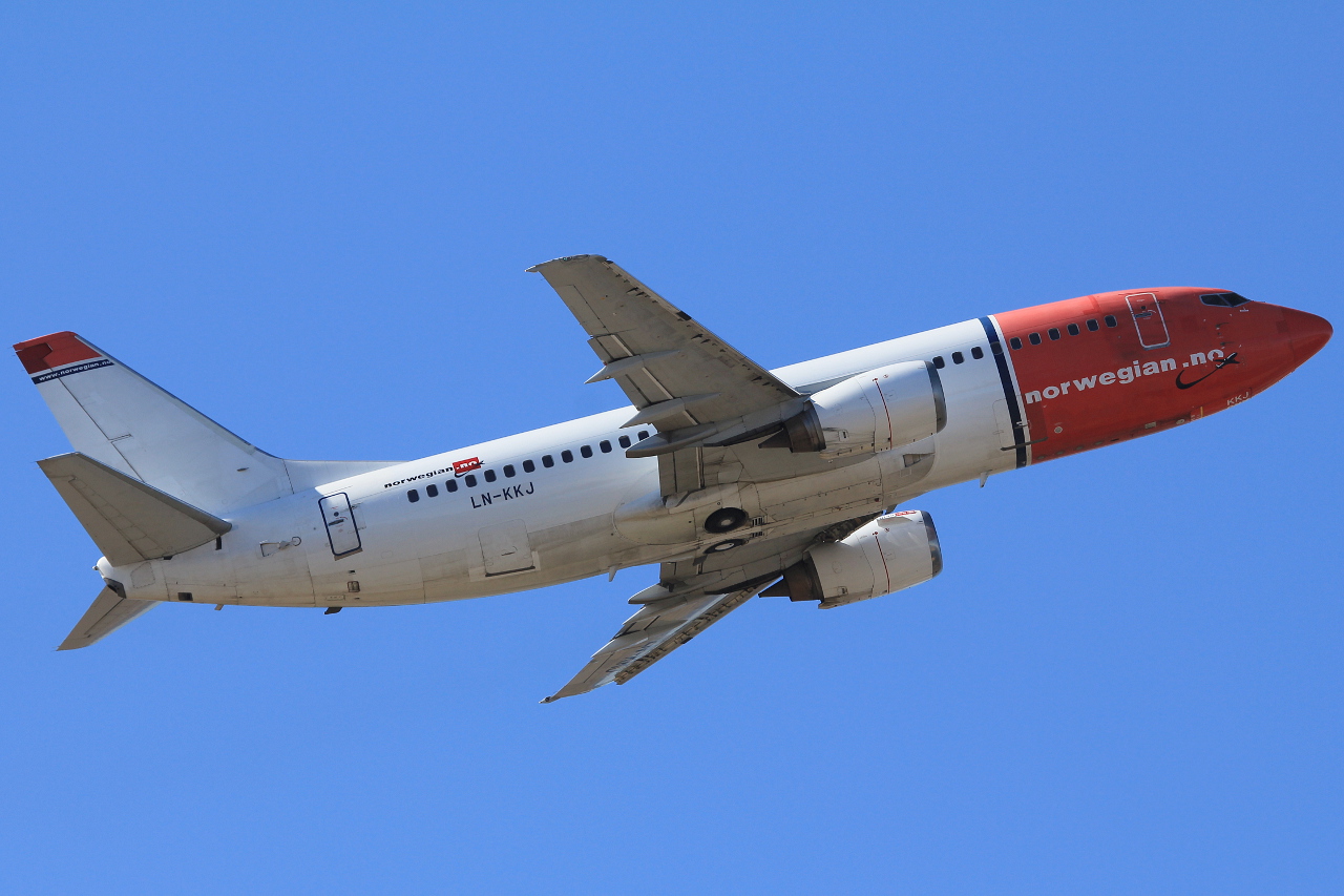 LN-KKJ (28564) 1997 Boeing 737-36N