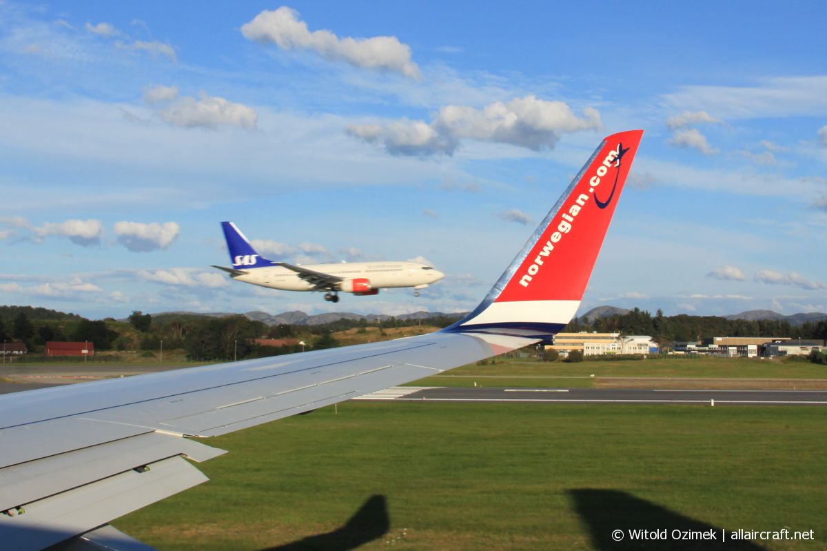 LN-NGE (39050) 2012 Boeing 737-8JP WL