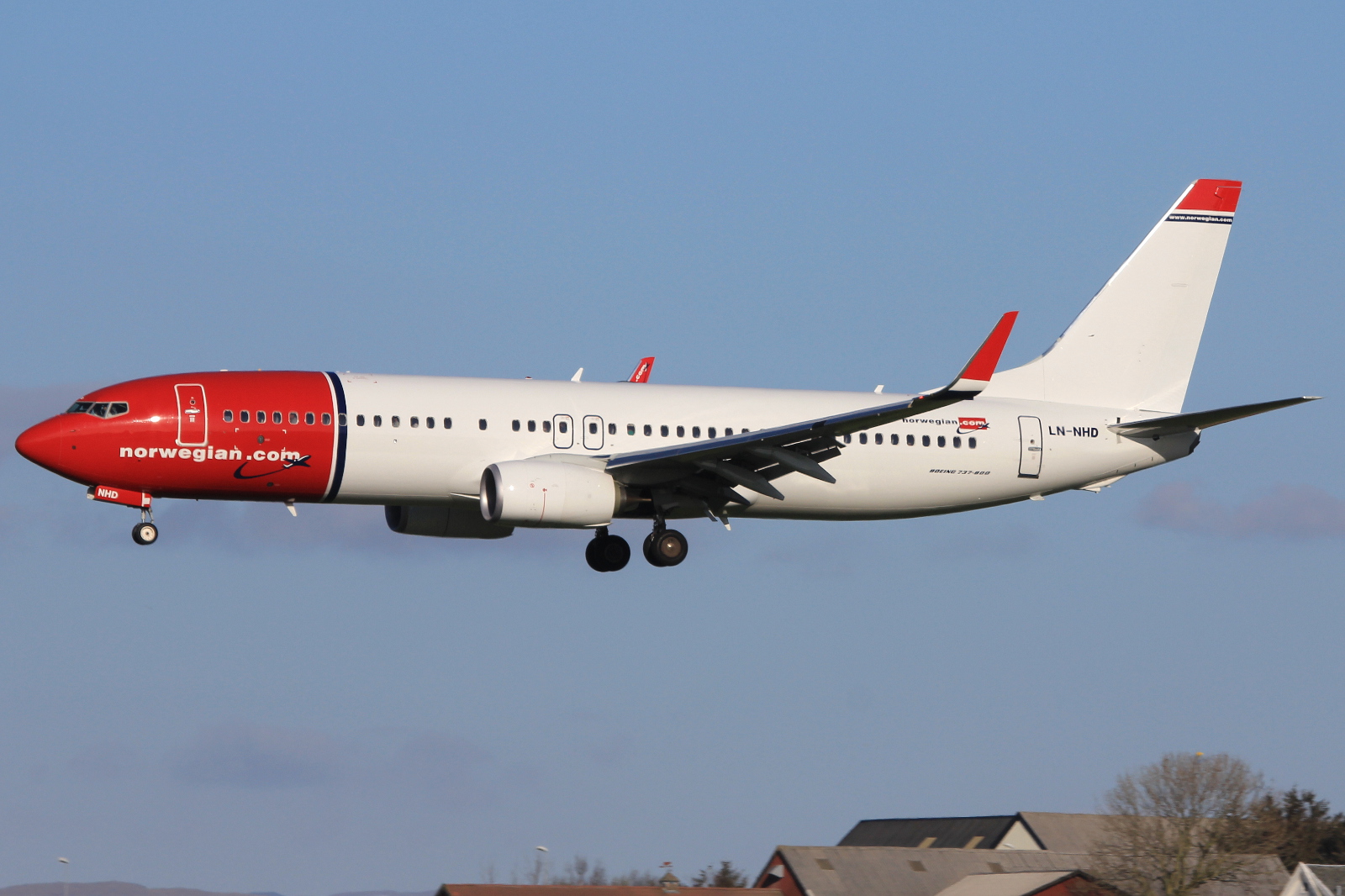 LN-NHD (41131) 2015 Boeing 737-8JP WL