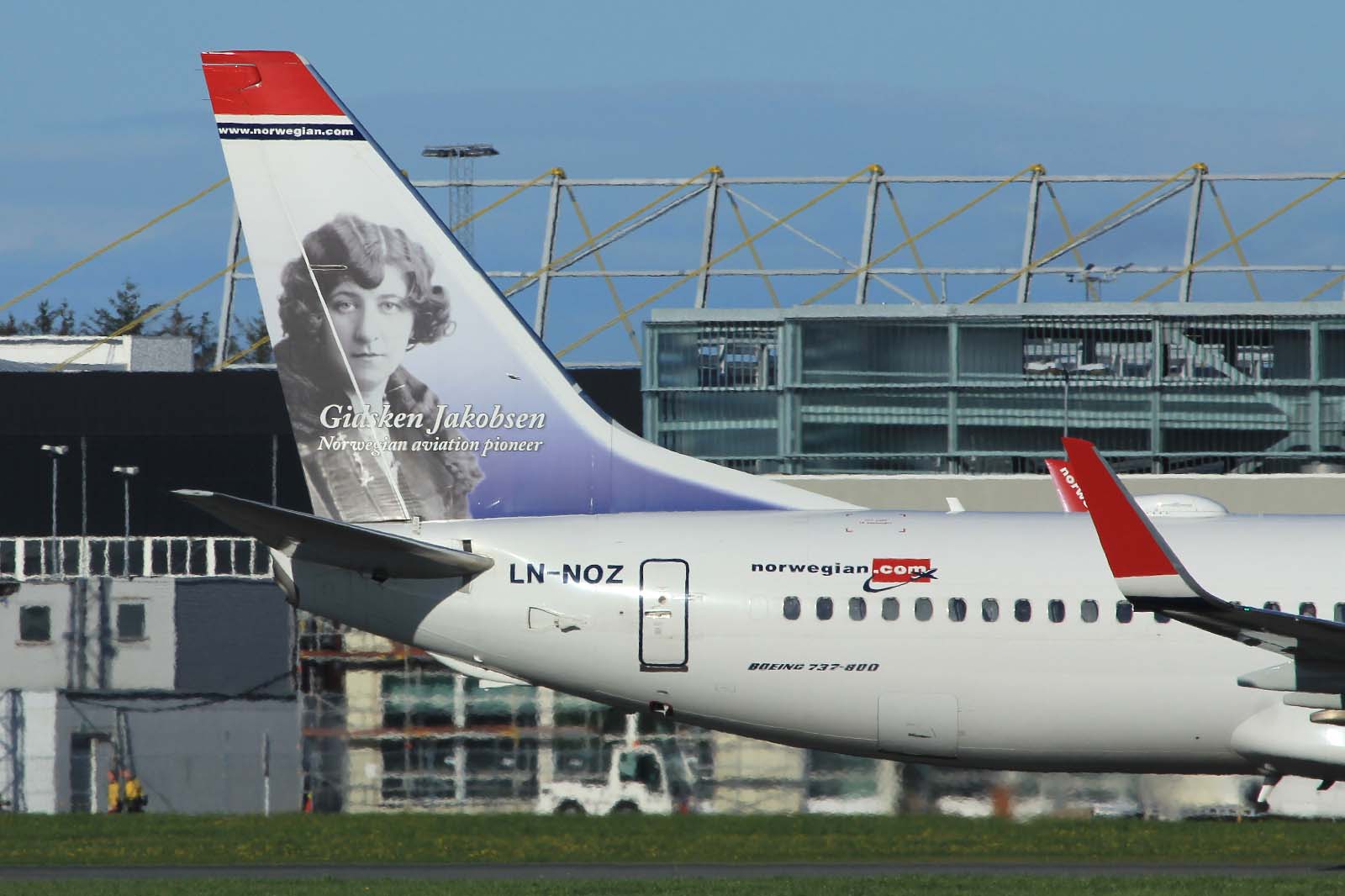 LN-NOZ (39420) 2011 Boeing 737-8JP WL