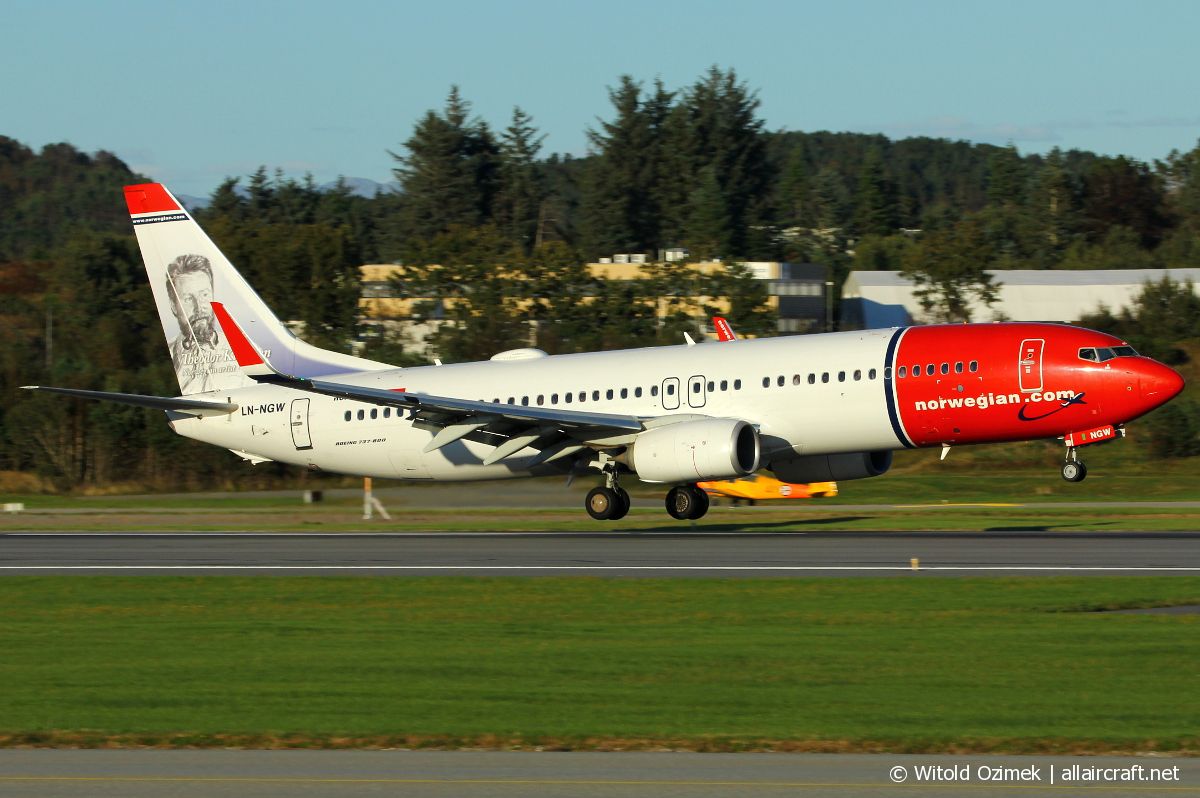 LN-NGW (39032) 2014 Boeing 737-8JP(WL)