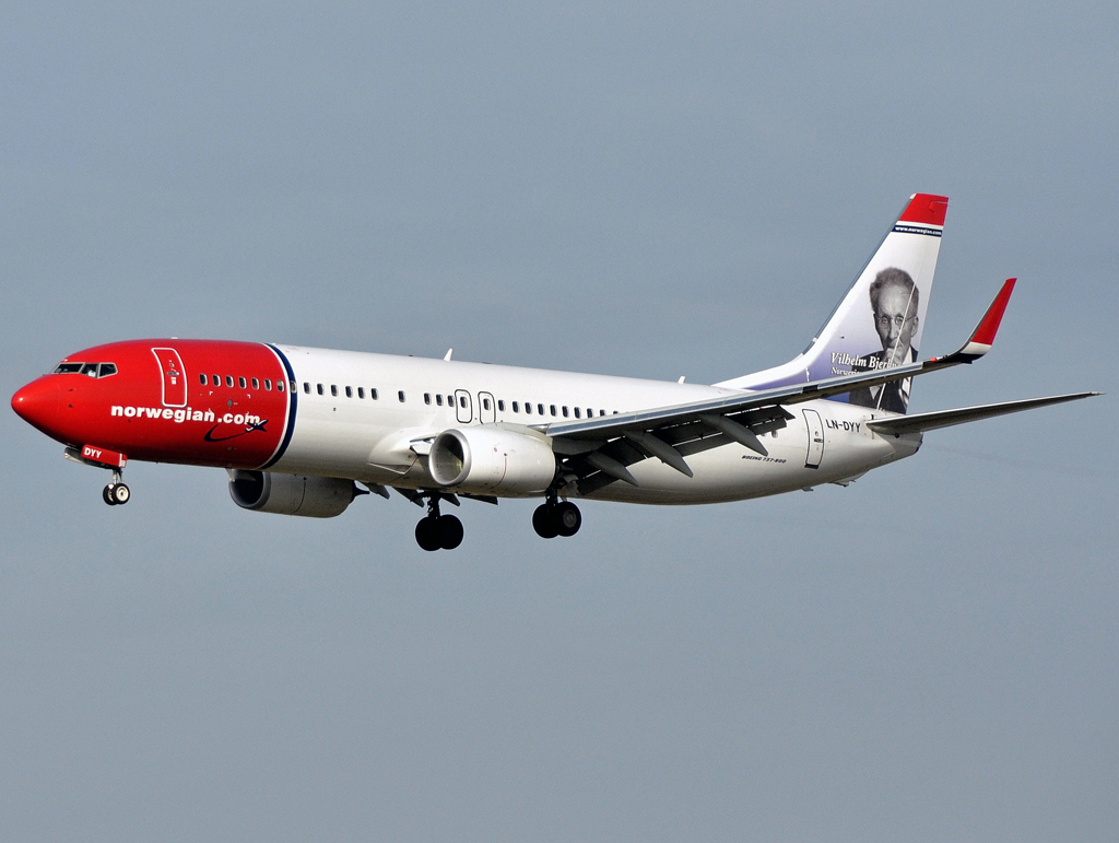 LN-DYY (39012) 2012 Boeing 737-8JP(WL)